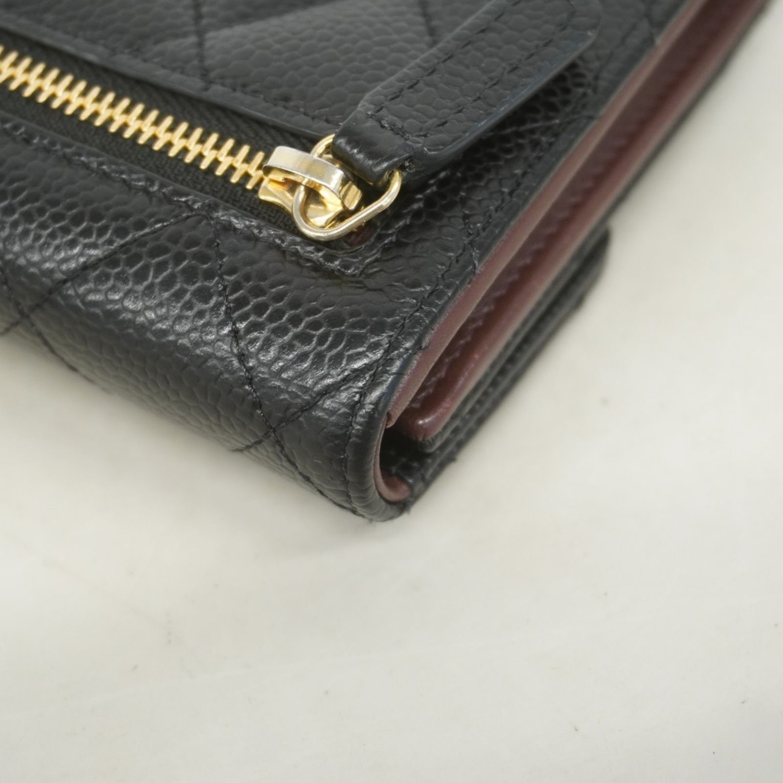 シャネル(Chanel) シャネル 三つ折り財布 マトラッセ キャビア