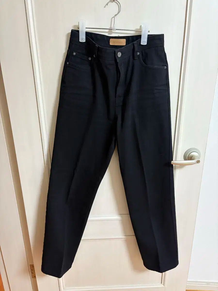 DENIM BLACK
