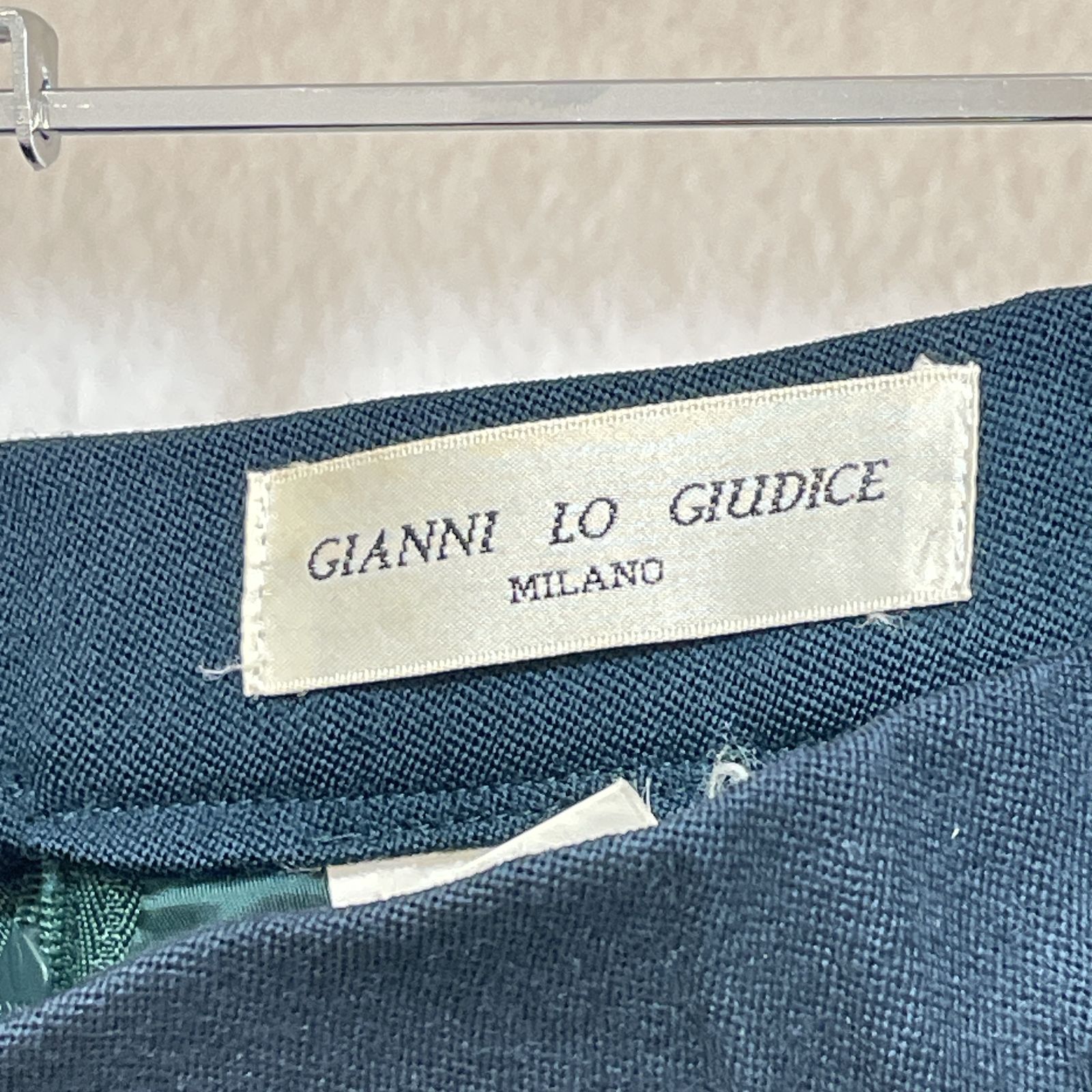 GIANNI LO GIUDICE ジャンニロジュディチェ 63-90 グリーン 緑 ウール100％ひざ丈タックスカート バックジップスカート