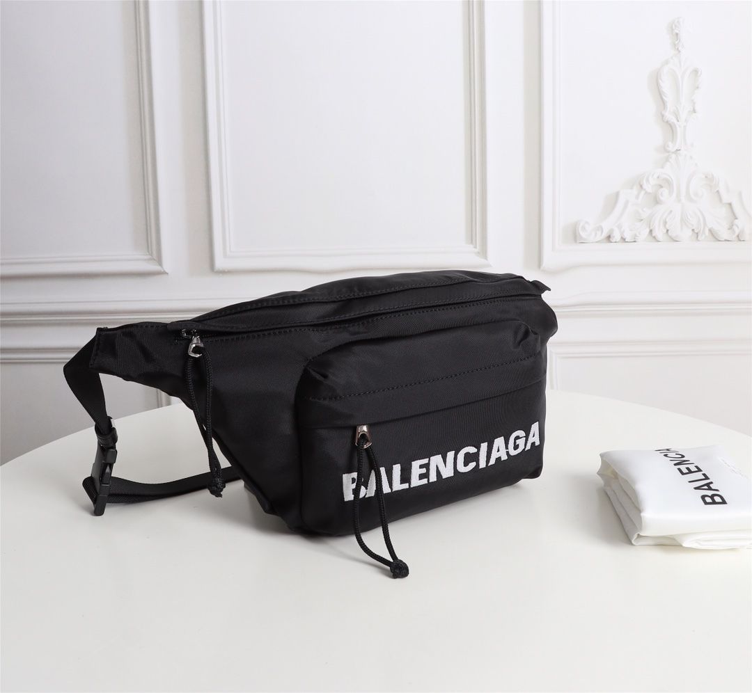 BALENCIAGA  バレンシアガ  ボディバッグ ウエストポーチ #0214