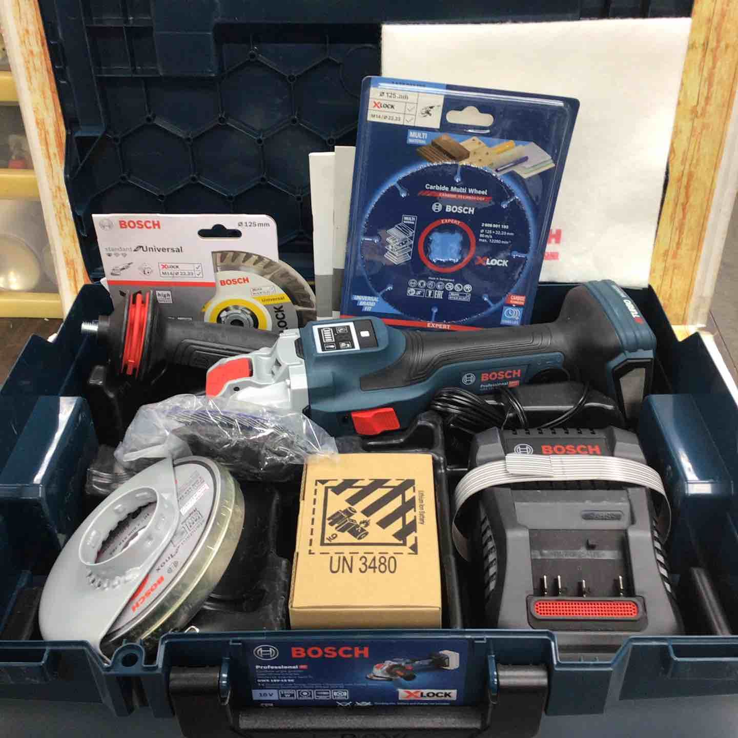 BOSCH ディスクグラインダー GWX18V-15SC5J 川崎店