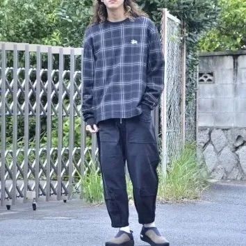 STUSSY DISCHARGED PLAID WAFFLE CREW - メルカリ