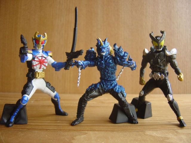 ♯Ehe21Fx仮面ライダーキバアクションポーズ5種 - メルカリ