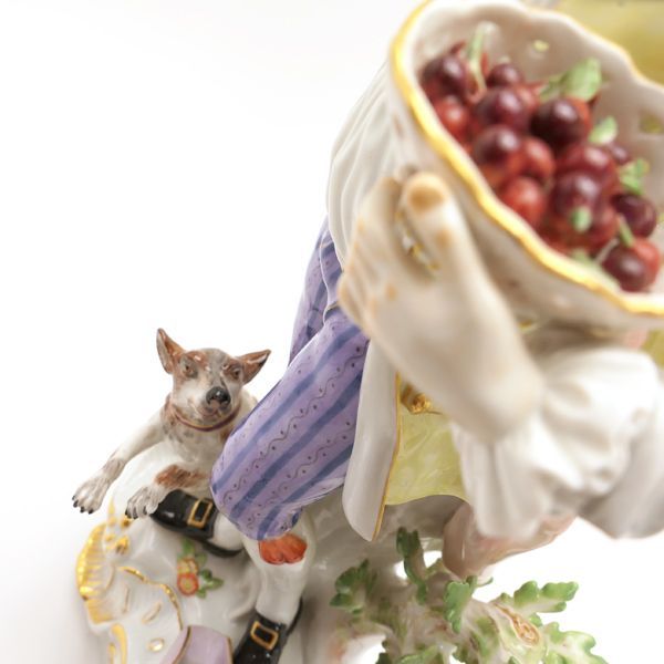 Meissenマイセン/※1級品 ワイルドアニマル 鹿　野生シカ　蜂　25cm マイセン（Meissen）ファンシーな鳥 マグカップ 240ml 高さ9cm