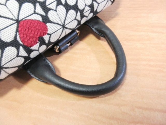 【美品】ケイトスペード バッグパック リュック ジャガード ハート フラップ 美品】ケイトスペード バッグパック リュック ジャガード ハート