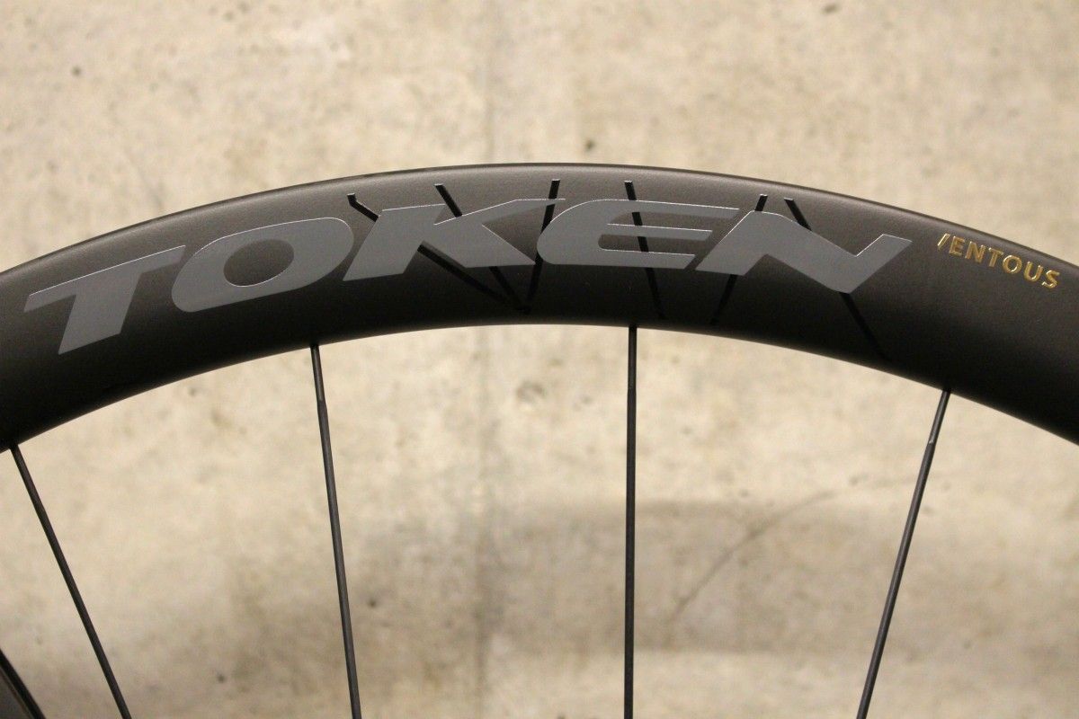 ○TOKEN トーケン KONAX PRO RIM シマノフリー 11/12s対応