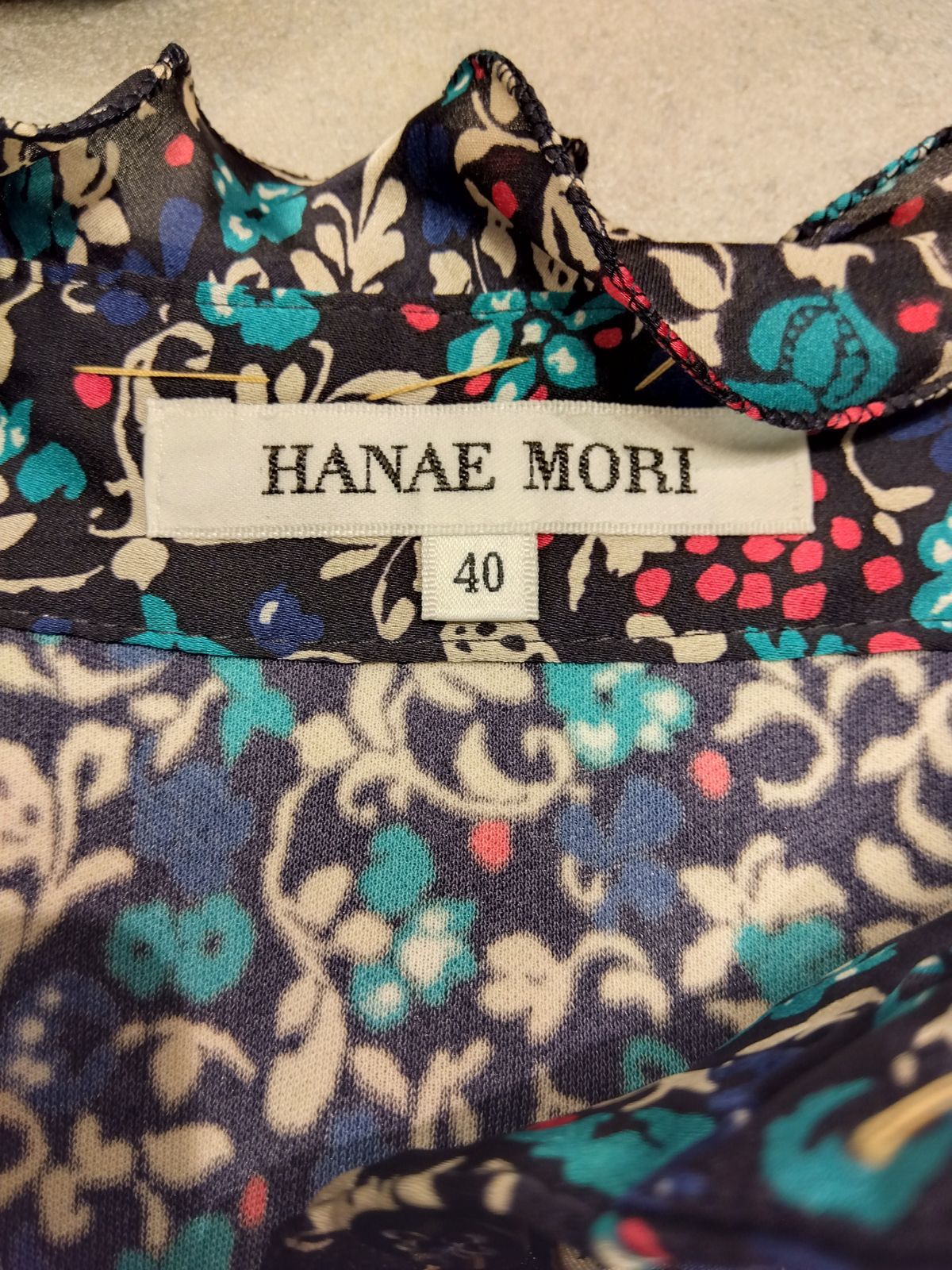 ☆値下げ⭐︎ エレガントハナエモリMORIHANAE セットアップ　レース　38 M4 HANAE MORI モリハナエ トップス 柄 エレガント サラッとした