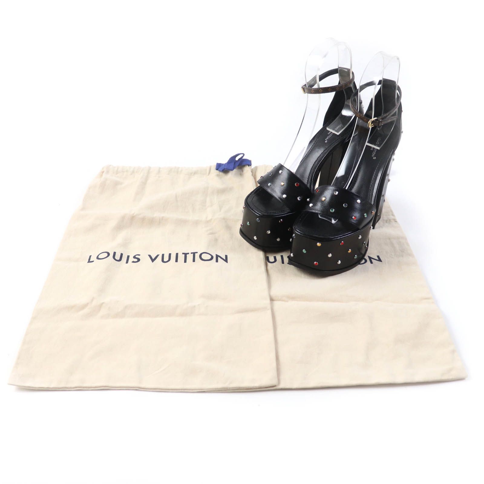 美品☆LOUIS VUITTON ルイヴィトン 23年製 フェイムライン HEELED SANDALS モノグラム ラインストーン付 アンクルストラップ  レザー サンダル ブラック 38 保存袋付き イタリア製 レディース - メルカリ