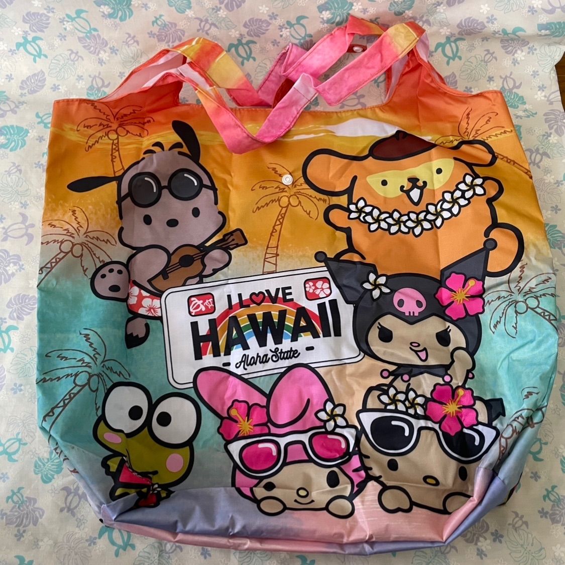 ハワイ 日焼けキティーとサンリオ仲間たちエコバッグ ケロッピ