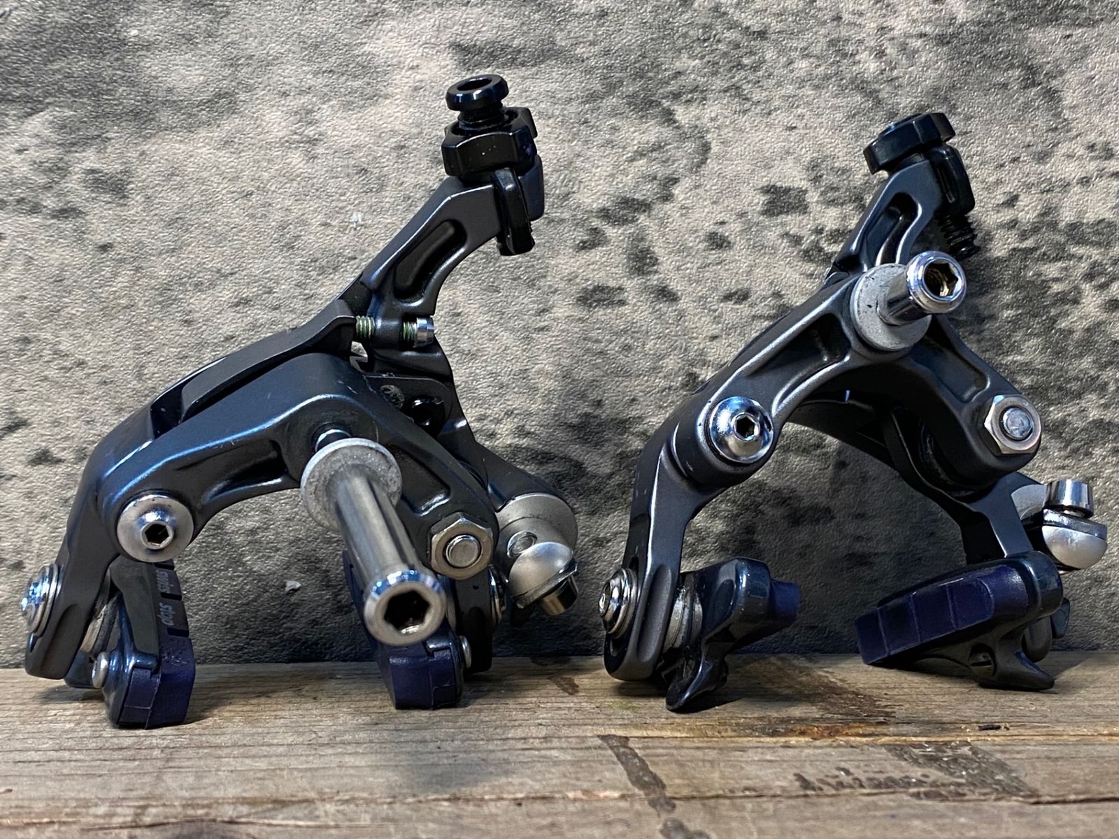 ★SHIMANO　シマノ　アルテグラ　6800　ブレーキキャリパー　前後★ IV174 シマノ SHIMANO アルテグラ ULTEGRA BR-6800 キャリパー