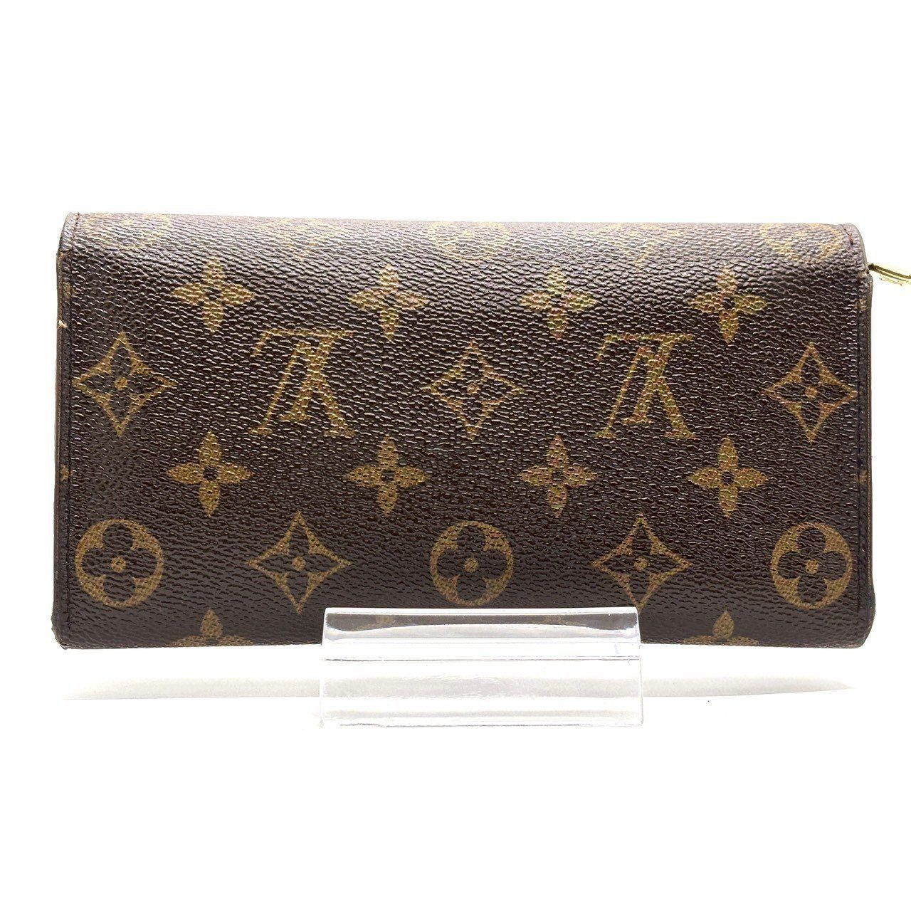 時を刻む洗練美】 LOUIS VUITTON ルイヴィトン 長財布 モノグラム