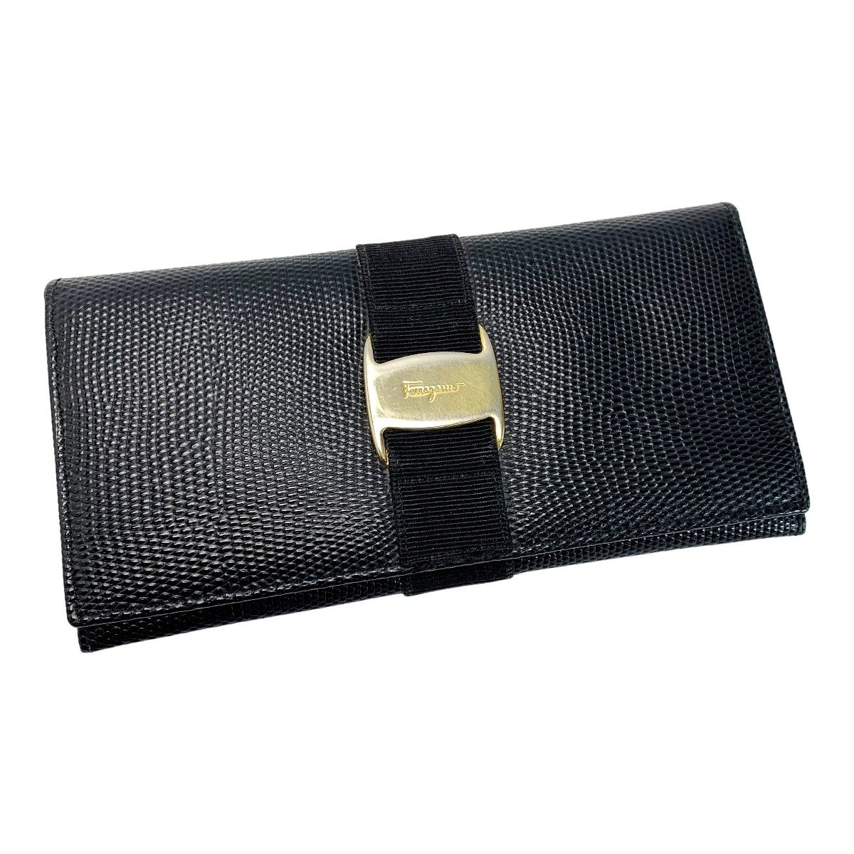 Salvatore Ferragamo サルヴァトーレフェラガモ ブラック レザー ゴールド金具 223059 ブラック 2つ折り長財布