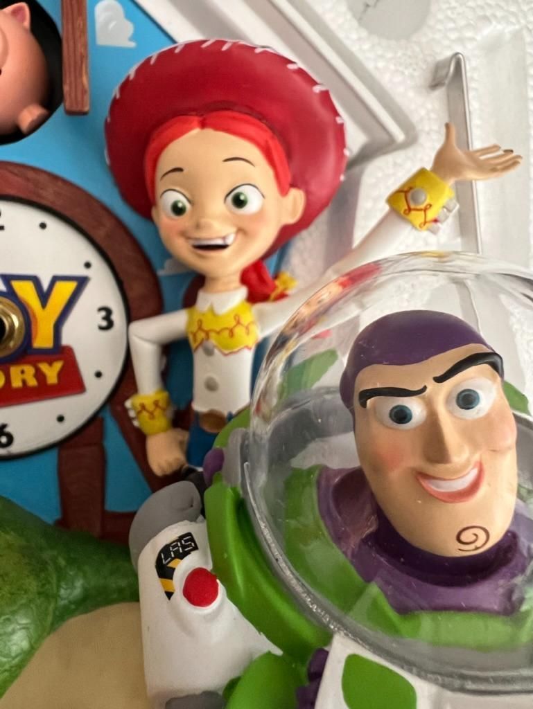 【新品未使用】ディズニー トイストーリー 鳩時計 Toy Story Clock