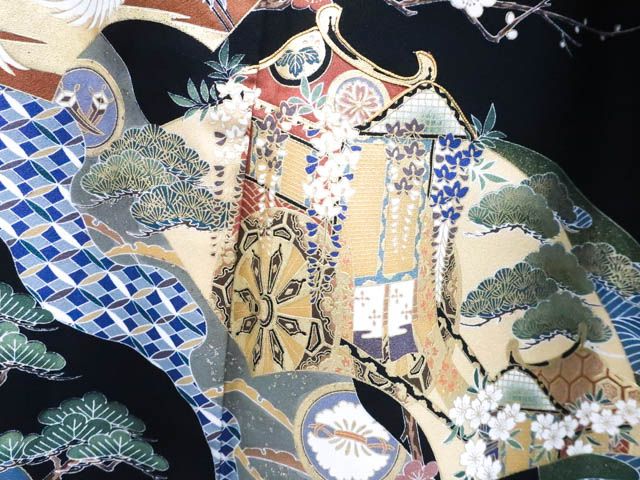 黒留袖 五つ紋 金駒刺繍 吉祥文 落款入 比翼仕立て 着物 身丈約165cm 裄丈約65.5cm 25z10-5908 一輝堂】黒留袖 五つ紋 金駒刺繍 吉祥文 落款入 比翼仕立て 着物 身丈