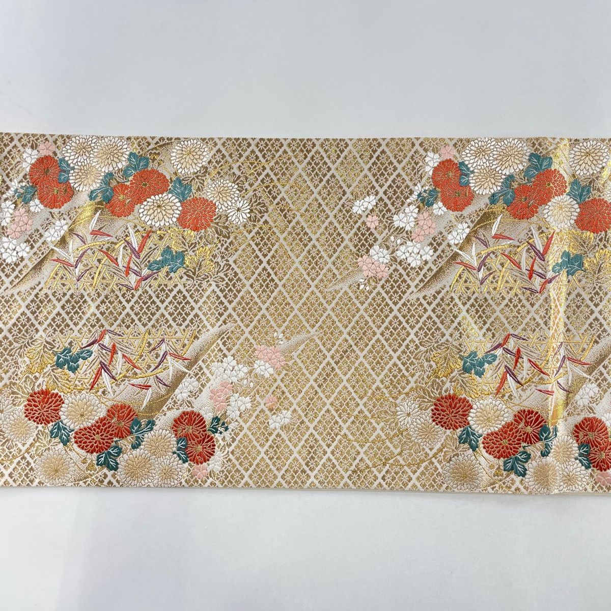 袋帯 美品 秀品 関西仕立て 装華 菊 桜 金銀糸 箔 金色 六通