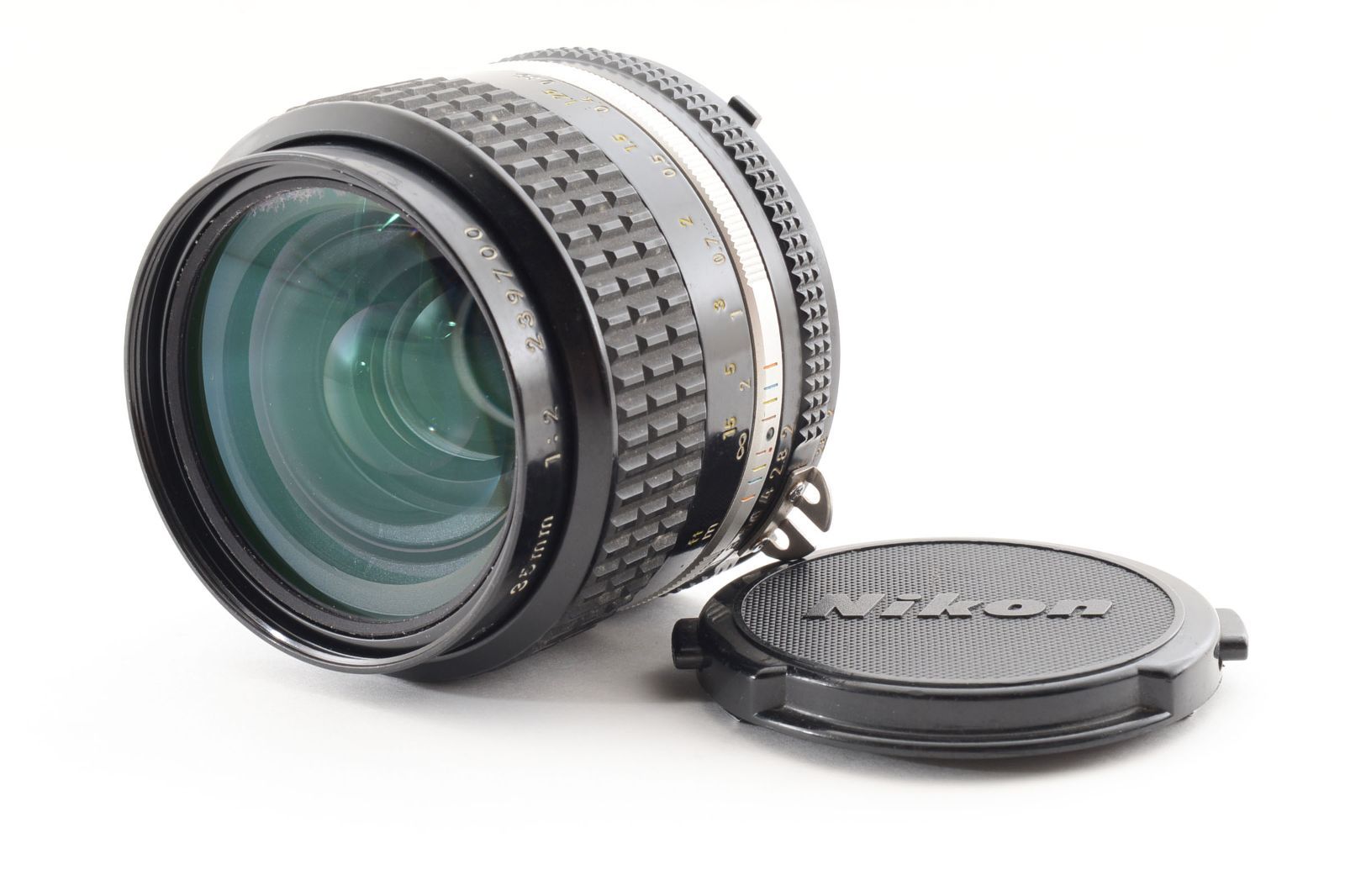 ニコン Nikon Nikkor Ais Ai-s 35mm f/2 Wide Angle MF Lens [良品