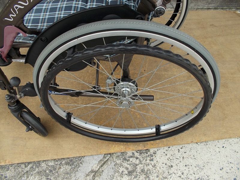 カワムラ自走式車椅子