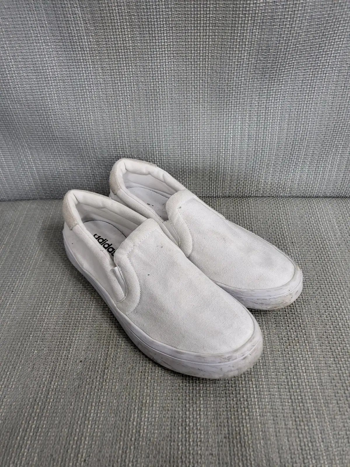 【雷市場（ポンジャン）商品韓国直送】 adidas(アディダス) スリッポン 265