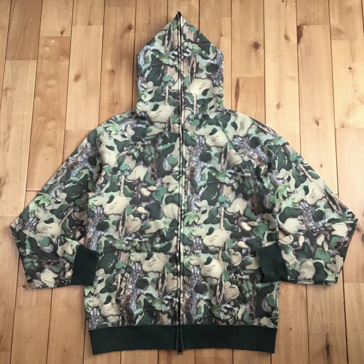 トップスアベイシングエイプ village camo フルジップ パーカー