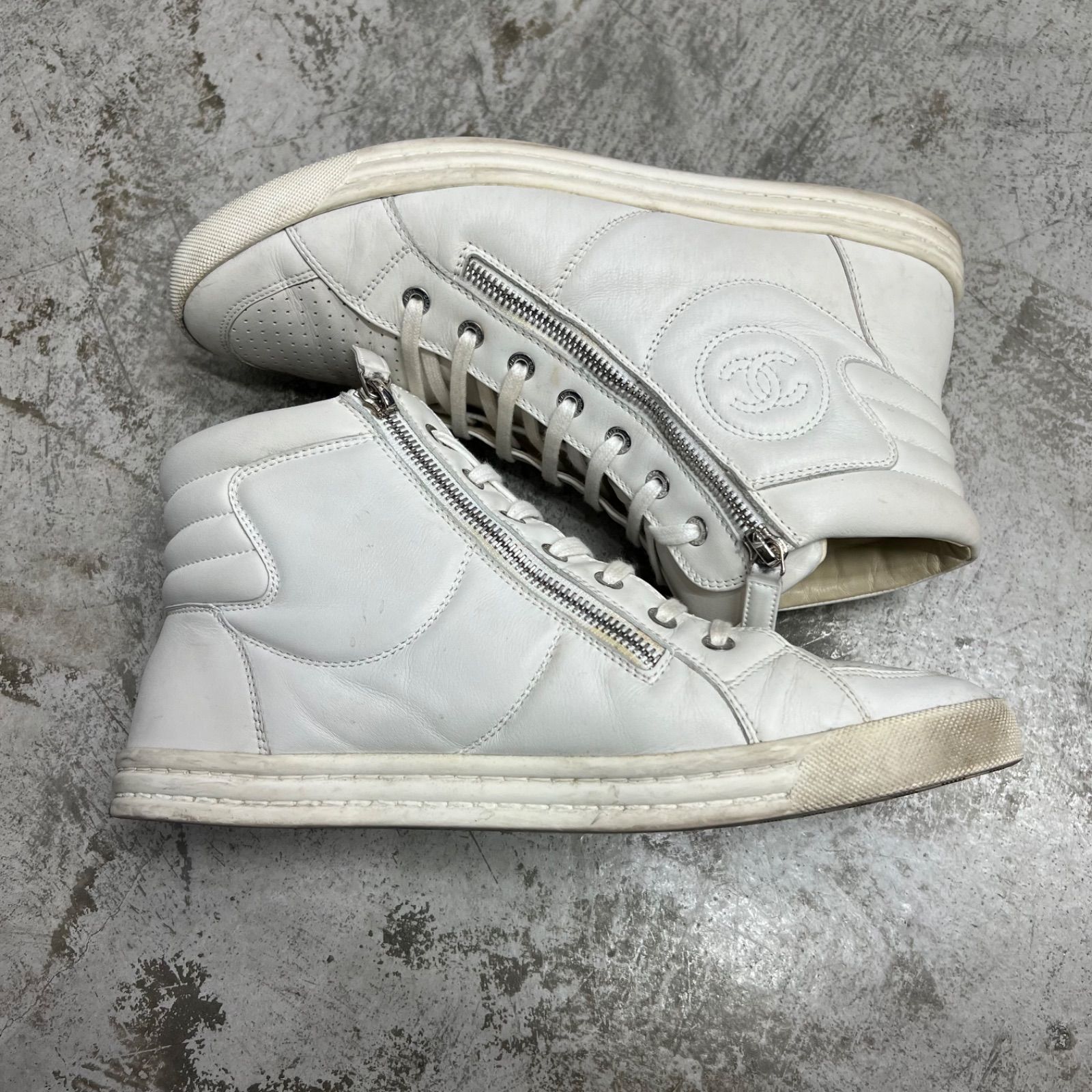 CHANEL ダブルジップ ココマーク レザー ハイカット スニーカー