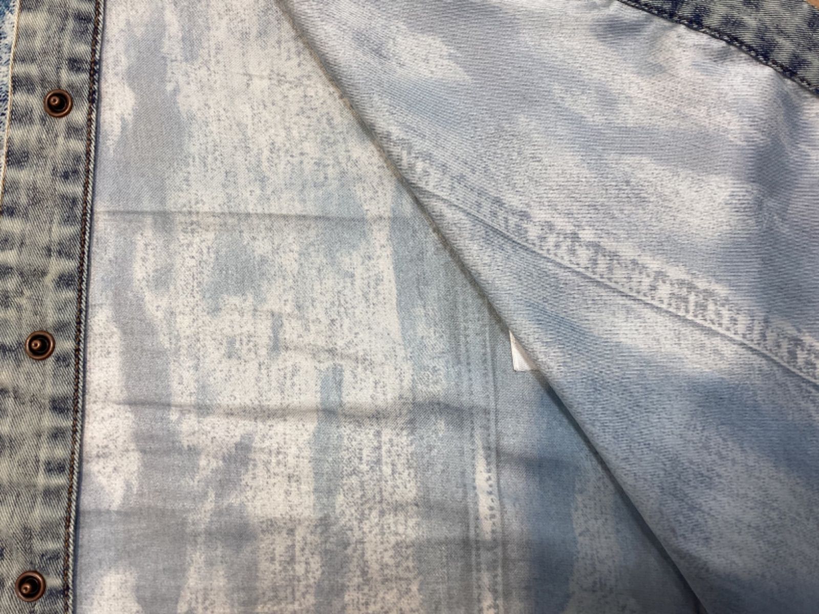 DIESEL ディーゼル レーヨン トロンプルイユ 転写プリント 半袖シャツ 楽天市場】DIESEL (ディーゼル) トロンプルイユ 総柄プリント