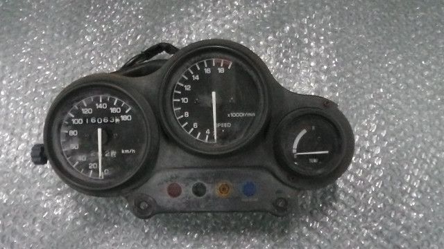 FZR250 2KR-137xxx の メーター :#1719534844 FZR250 メーター