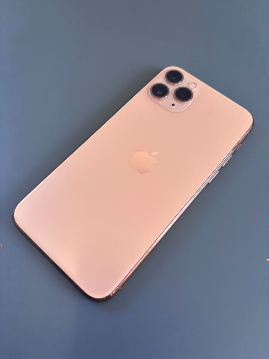 iPhone11Pro 64GB ゴールドバッテリー100％ 展示品 デモ機 未使用品に近い】 iPhone11 Pro 64GB ゴールド 本体バッテリー100