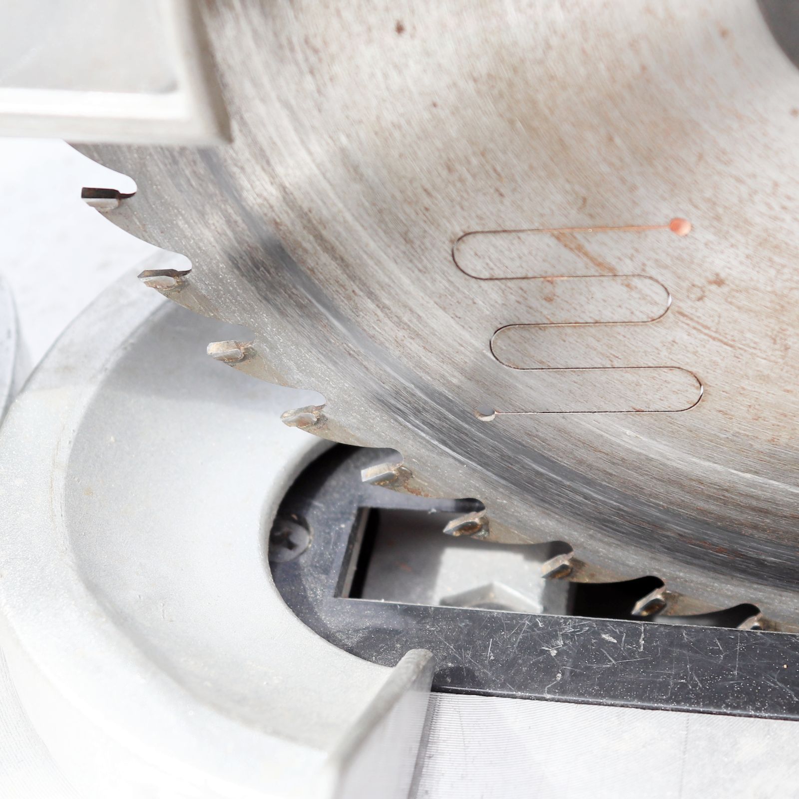 卓上丸のこ 電動