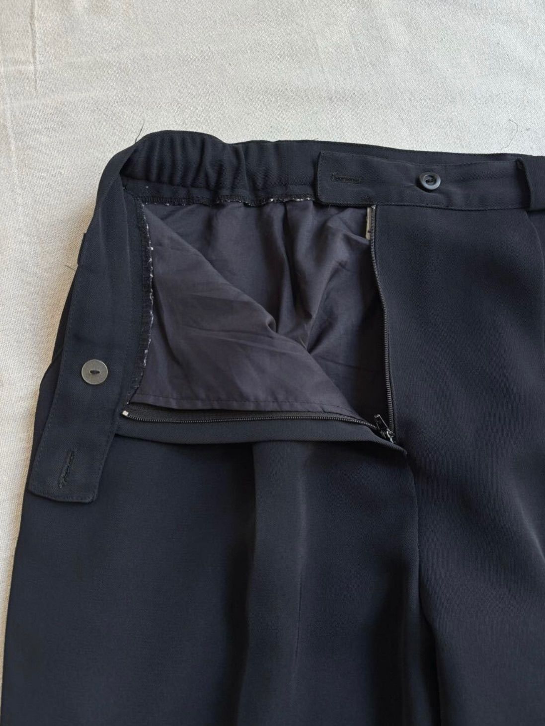 ブラック ツータック