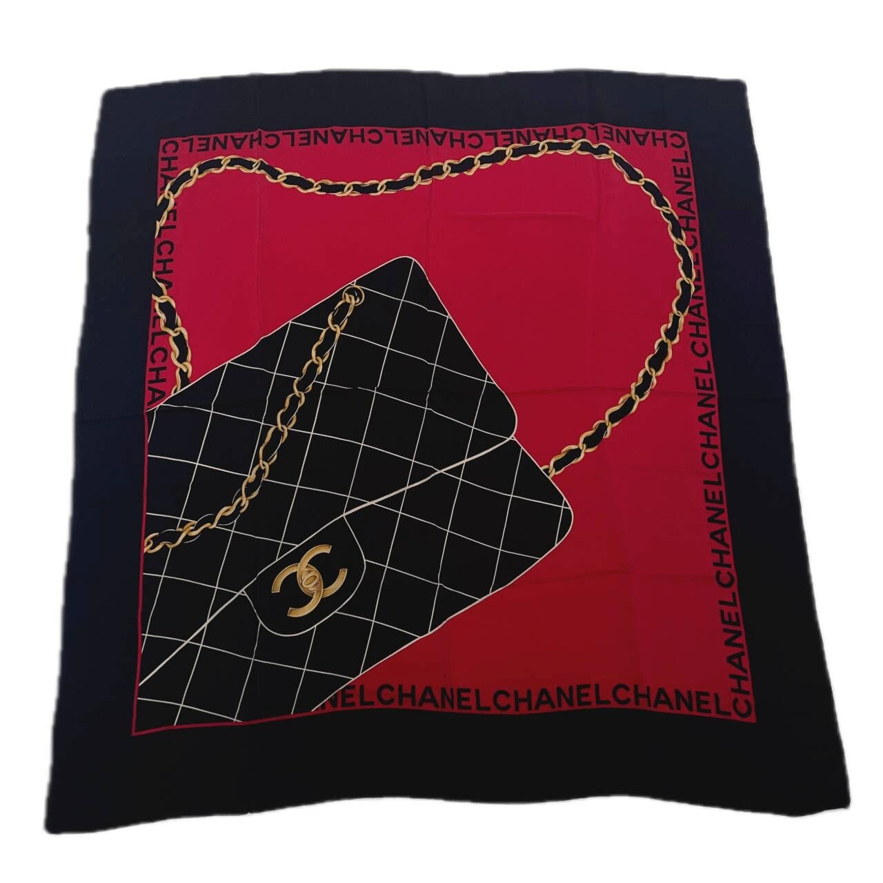 CHANEL シャネル スカーフ 大判 ココマーク マトラッセ ヴィンテージ CHANEL シャネル スカーフ 大判 ココマーク マトラッセ ヴィンテージ