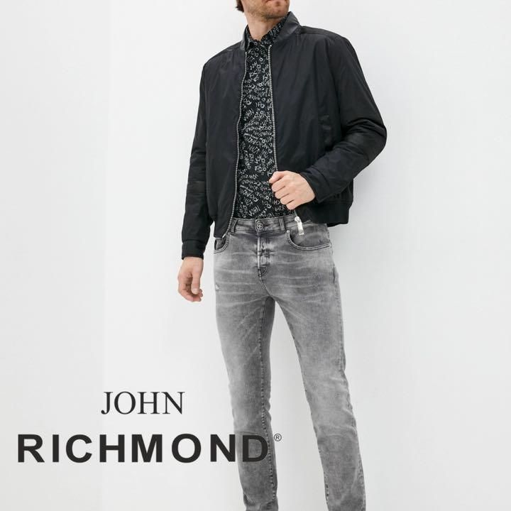 上品なスタイル JOHN RICHMOND ジョンリッチモンド バージンウール