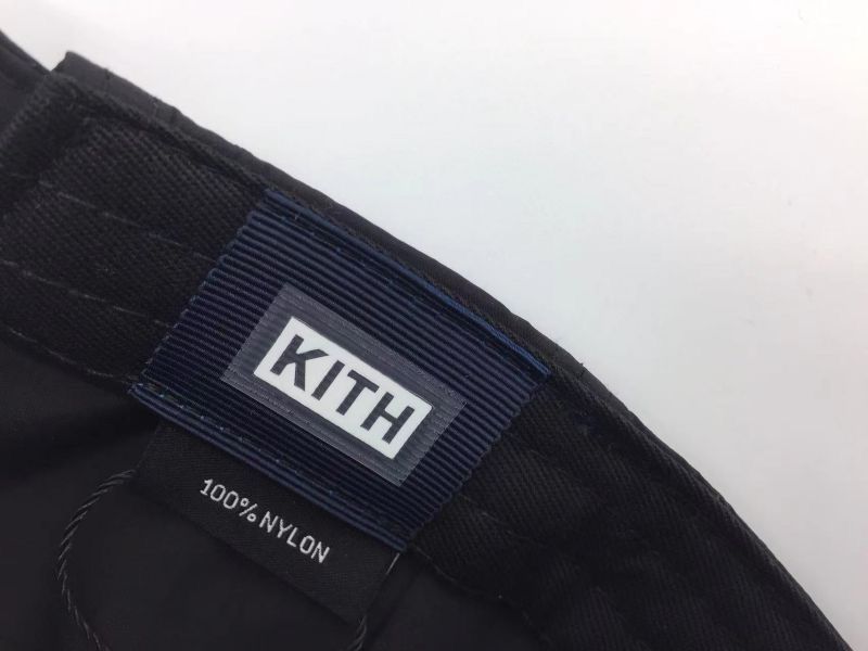 KITH　ロゴ　キャップ