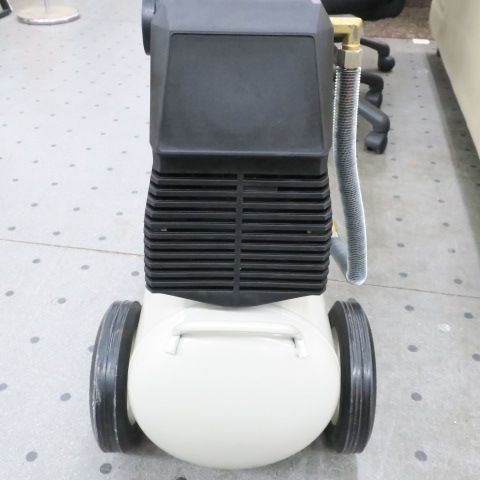 PAOCK パオック オイルレスエアコンプレッサ OL-2030PA 美品 - メルカリ