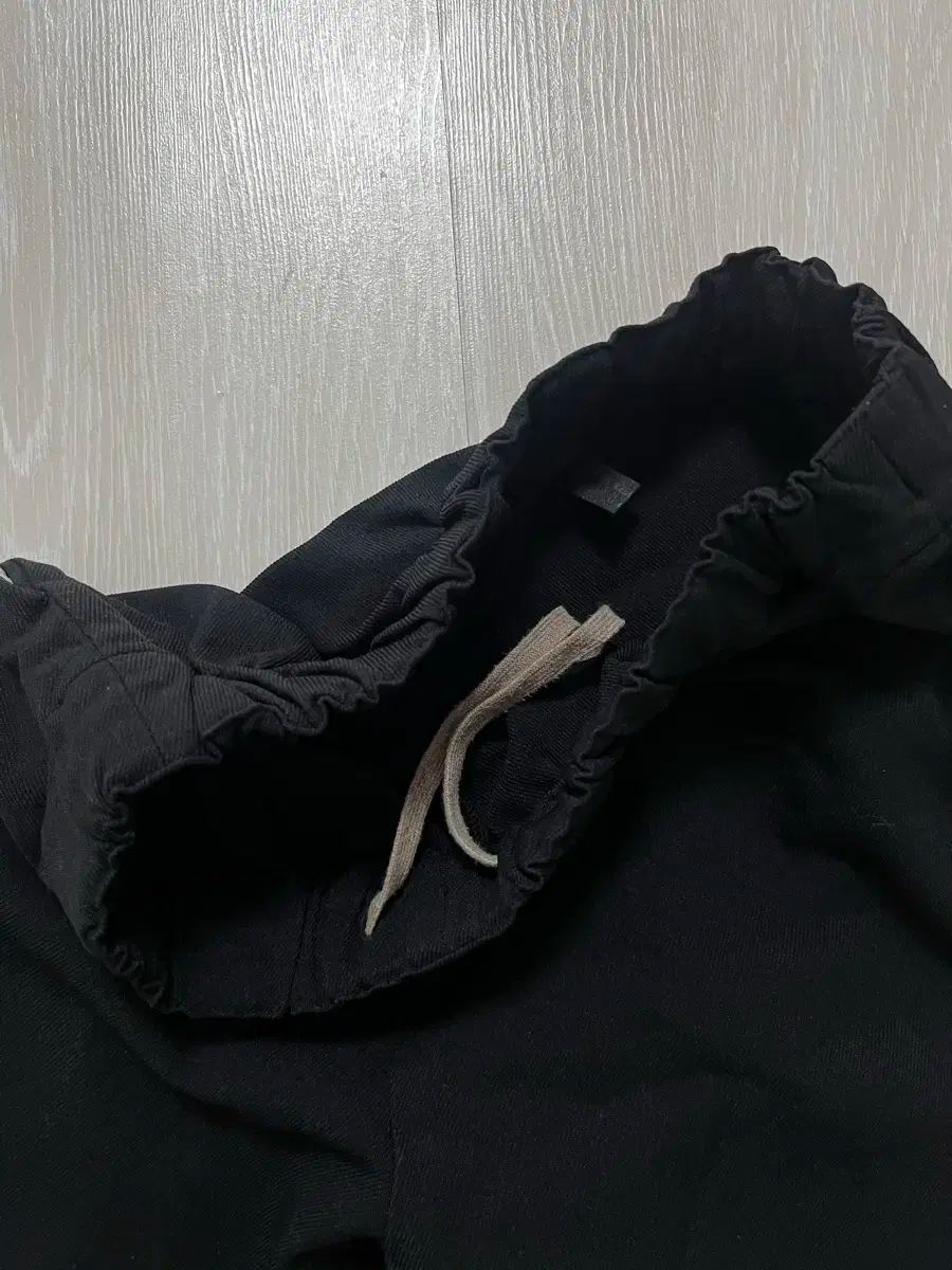 COMME des GARCONS コム デ ギャルソン 黒 パンツ xs レディース