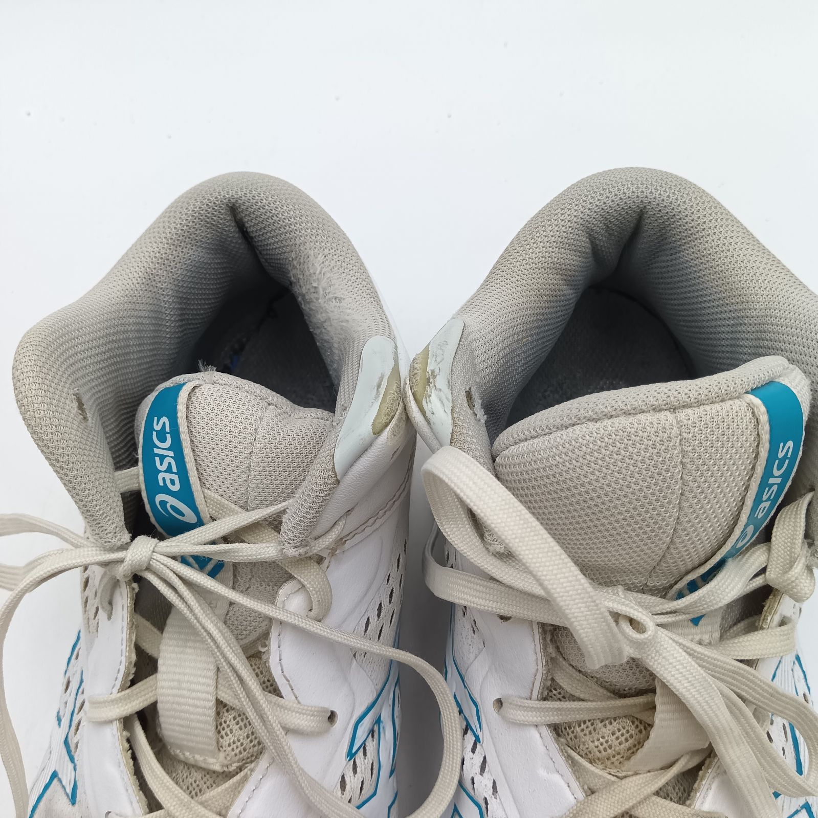 ASICS GELHOOP ホワイト シューズ アシックス（ASICS）（メンズ、レディース）バスケットシューズ