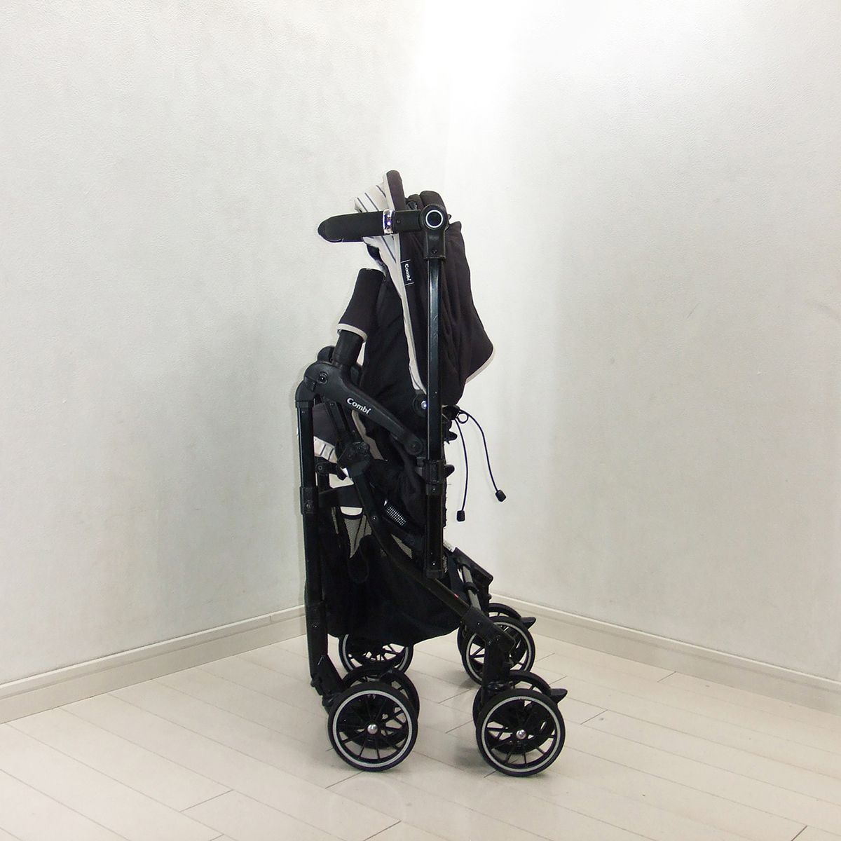 ベビーカー コンビ スゴカル 4キャス compact コンパクト エッグ 