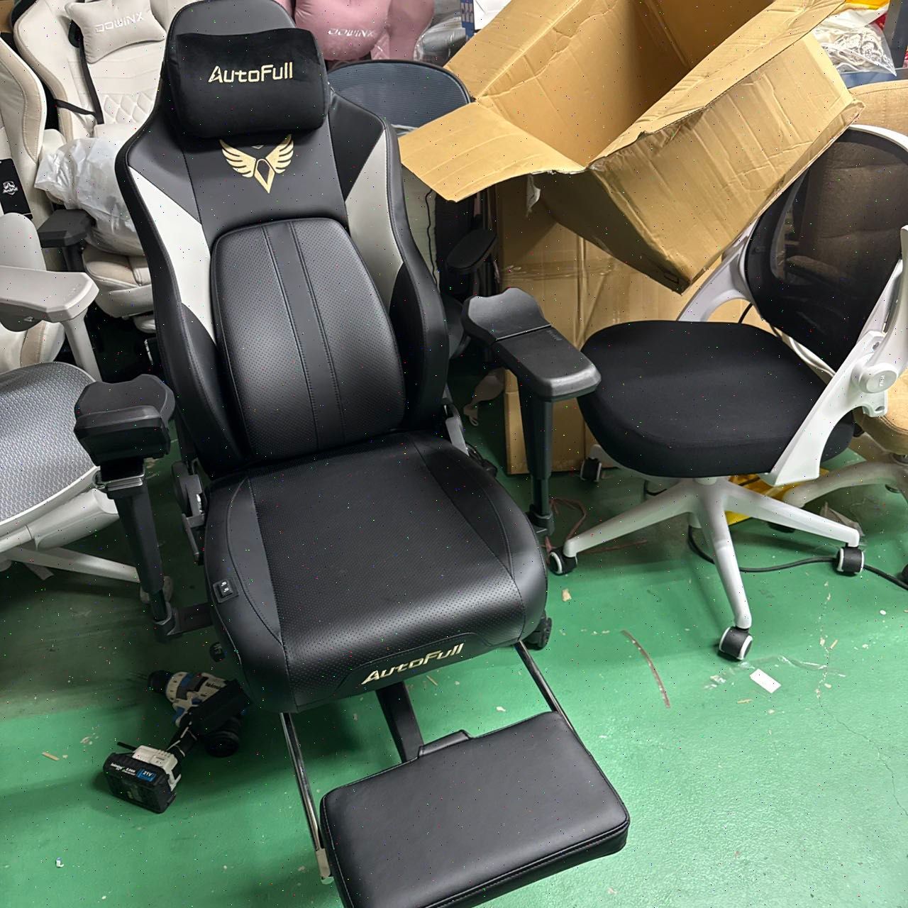 Elite ゲーミングチェア