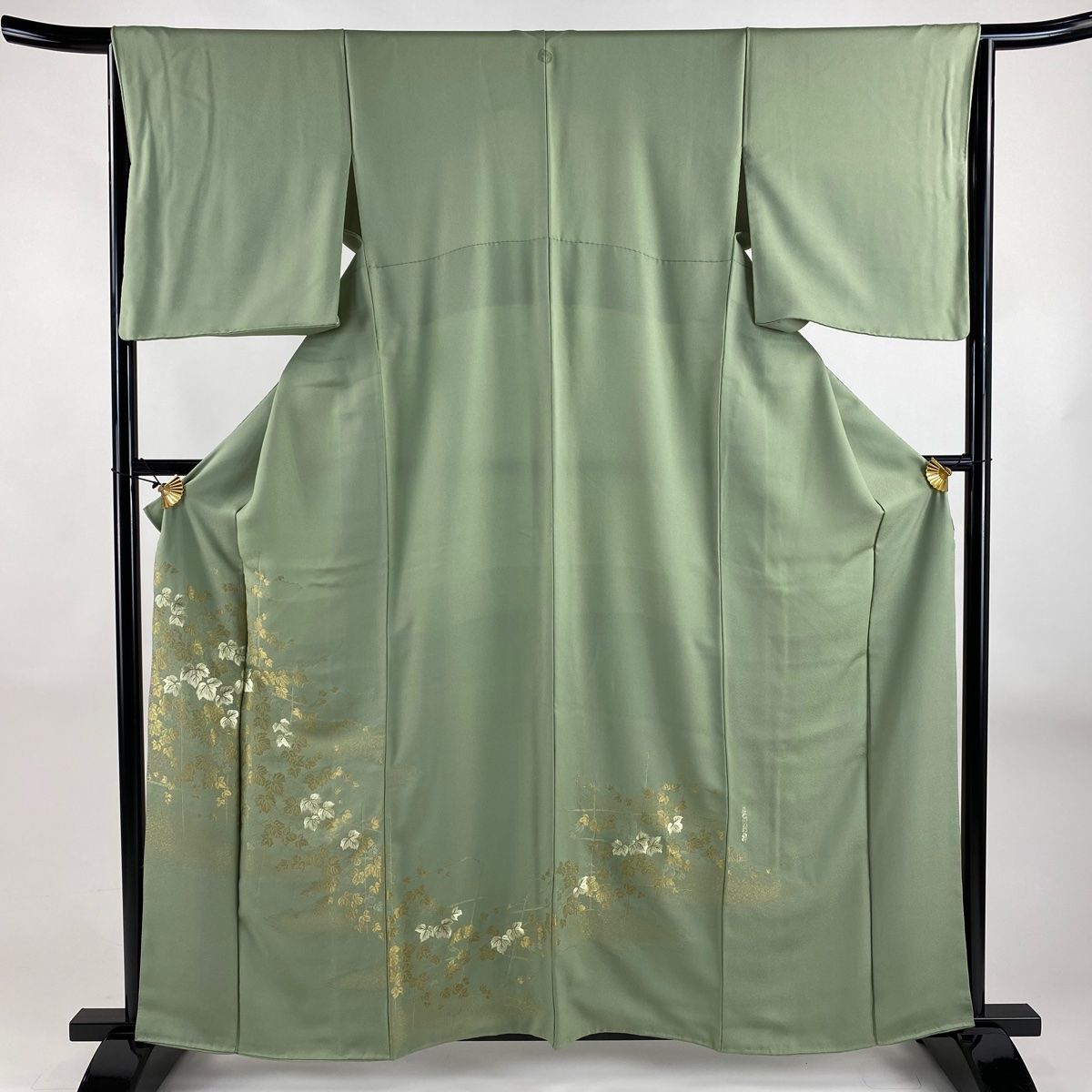 色留袖 身丈162cm 裄丈66cm M 袷 葉柄 金糸 刺繍 薄緑 正絹 秀品 一つ紋