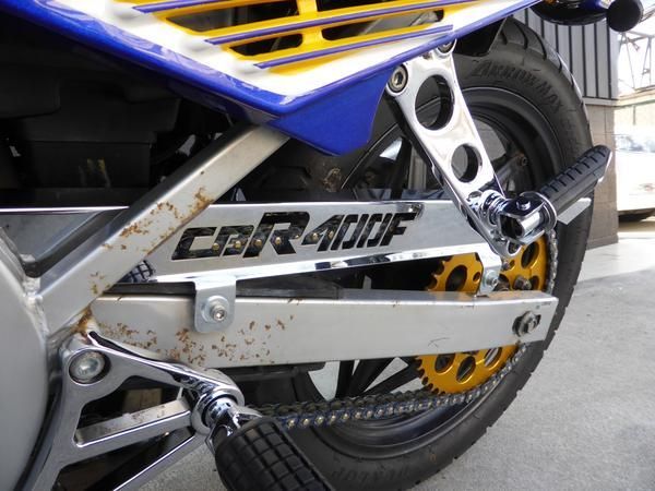 CBR400F ロゴ入メッキチェーンカバー