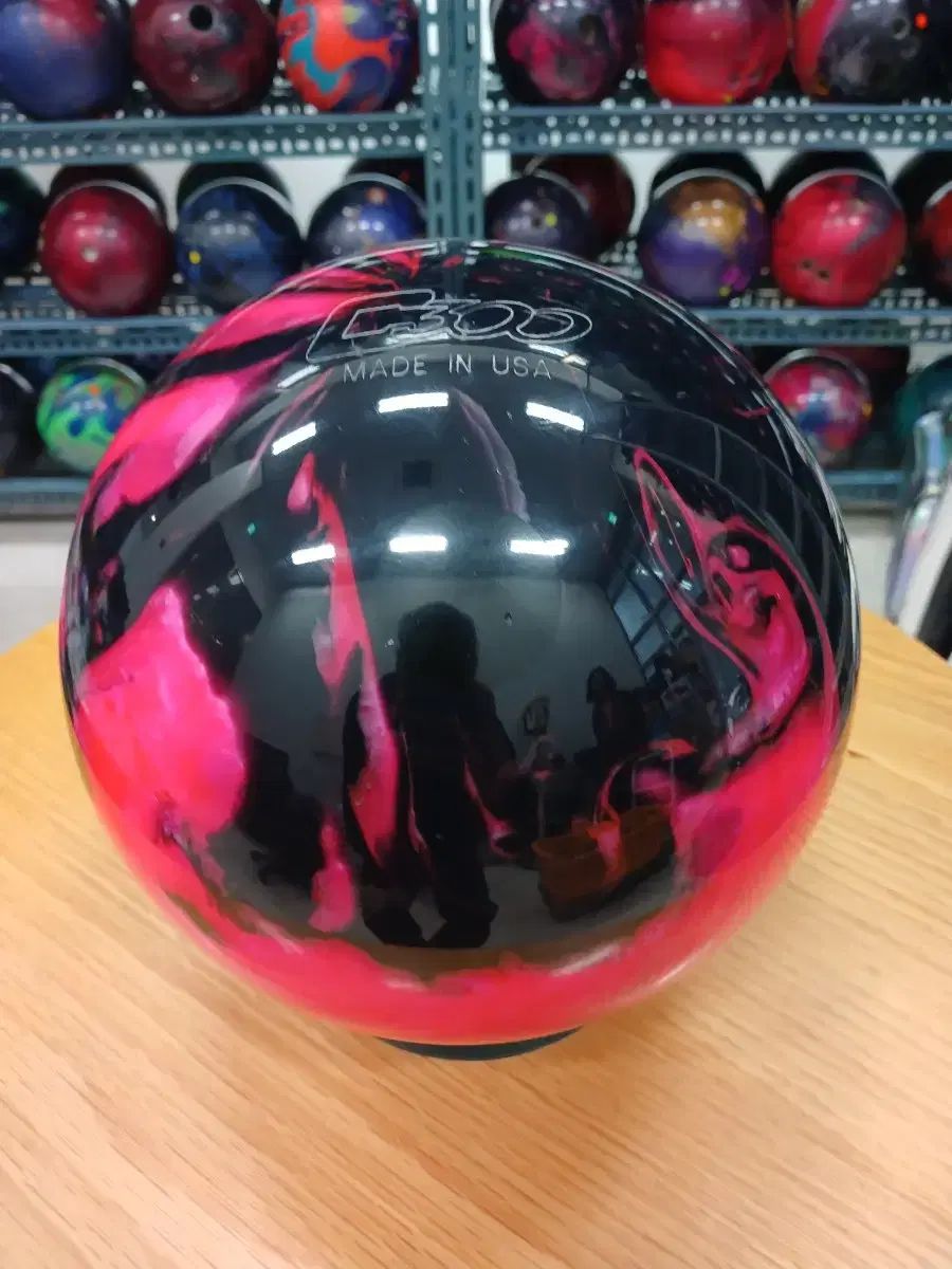 ボーリングボール 복원완 14 p トゥーフィンガー 白 ドット