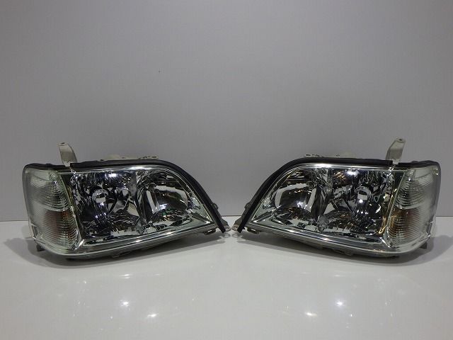 クラウン ロイヤル 後期 ヘッドライト左右 HID JZS171 JZS175 30-290 C バラスト付 コーティング 250618051