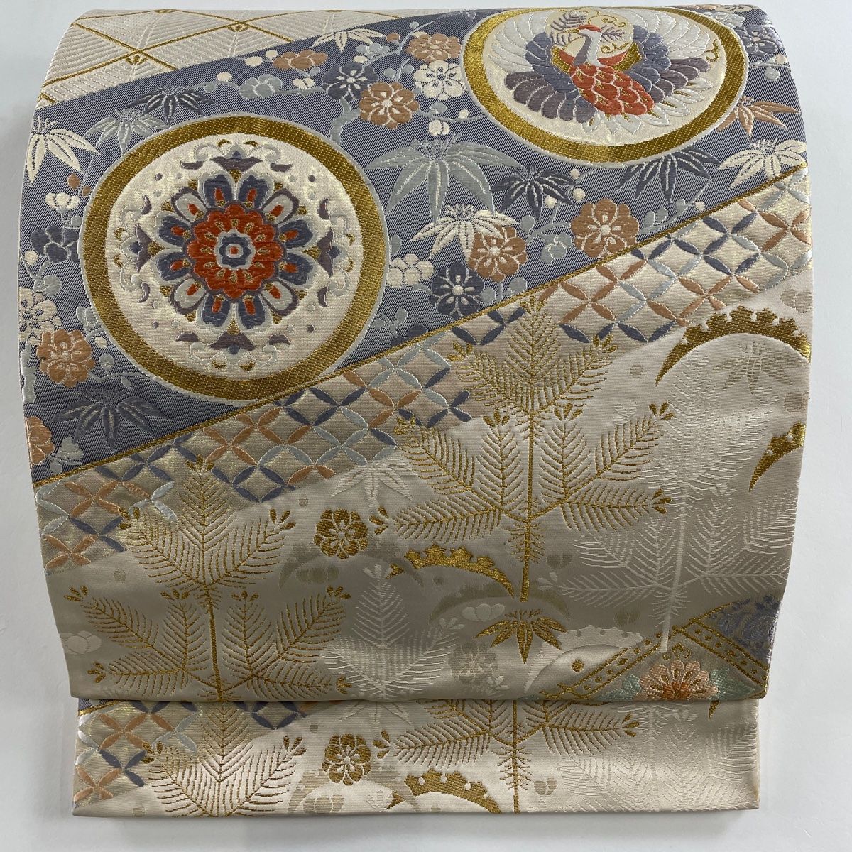 着物月花 総刺繍 金駒刺繍 蘇州刺繍 華文様 袋帯 六通柄 正絹 金