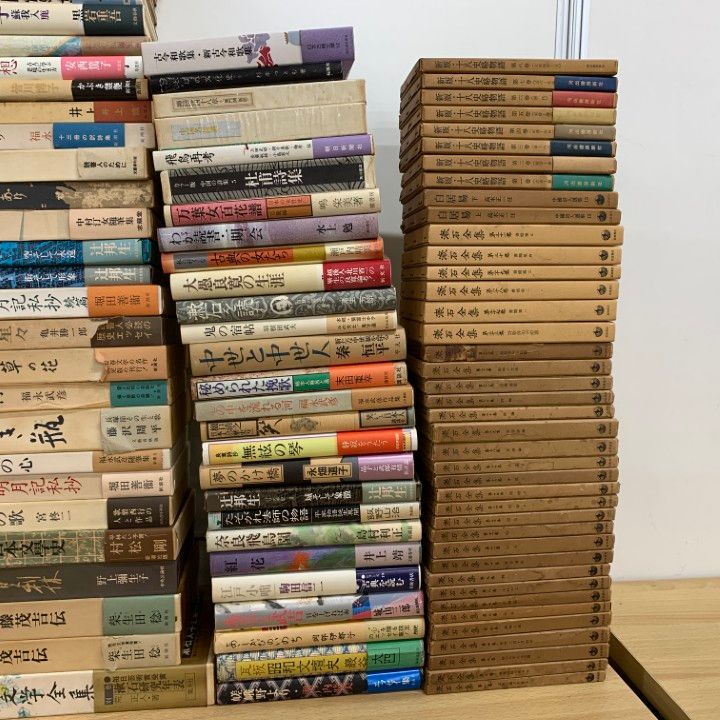 ■05)【同梱不可】随筆集・詩集・エッセイ・小説など日本・中国古典文学の本 まとめ売り約165冊大量セット/夏目漱石/西遊記/平家物語/B □05)【同梱不可】随筆集・詩集・エッセイ・小説など日本・中国