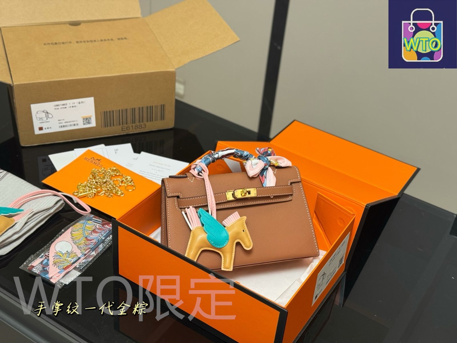 美品 クロコダイル ハンドバッグ JRA認定 キャメル 箱有り 美品 クロコダイル ハンドバッグ JRA認定 キャメル 箱有り