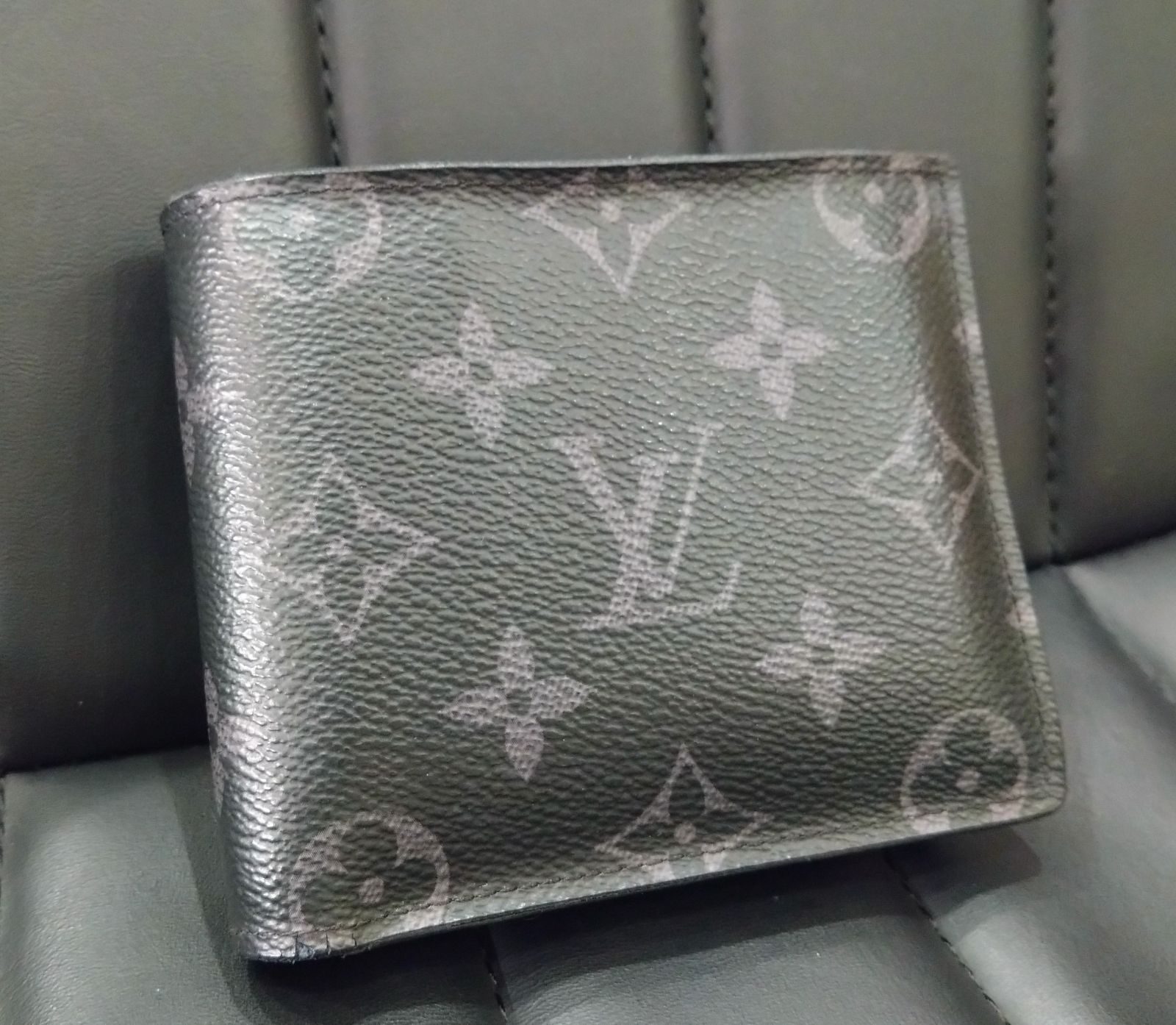 2085 LOUISVUITTON ルイヴィトン モノグラム エクリプス