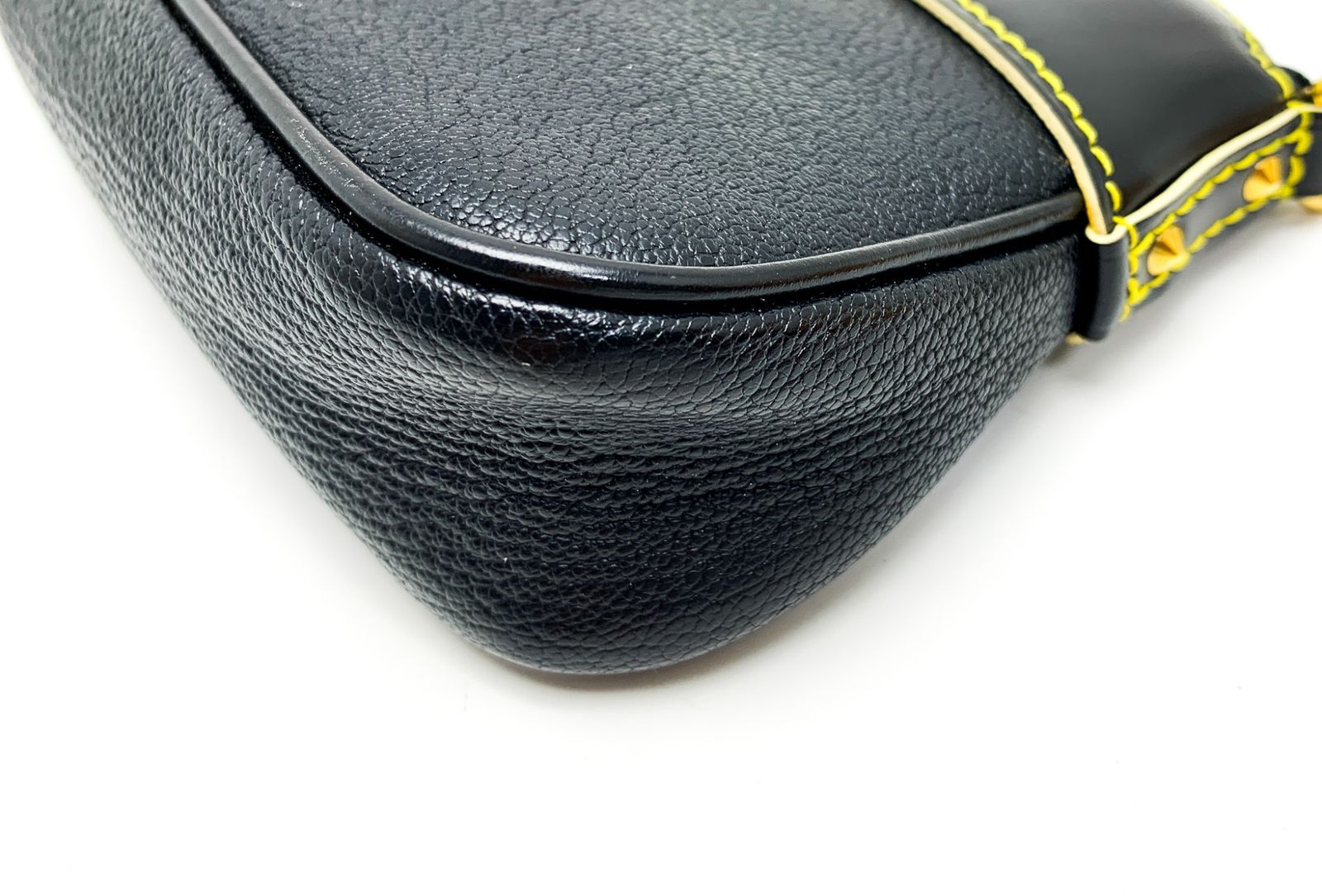 LOUIS VUITTON ルイヴィトン ブラック 黒 ノワール スハリレザー