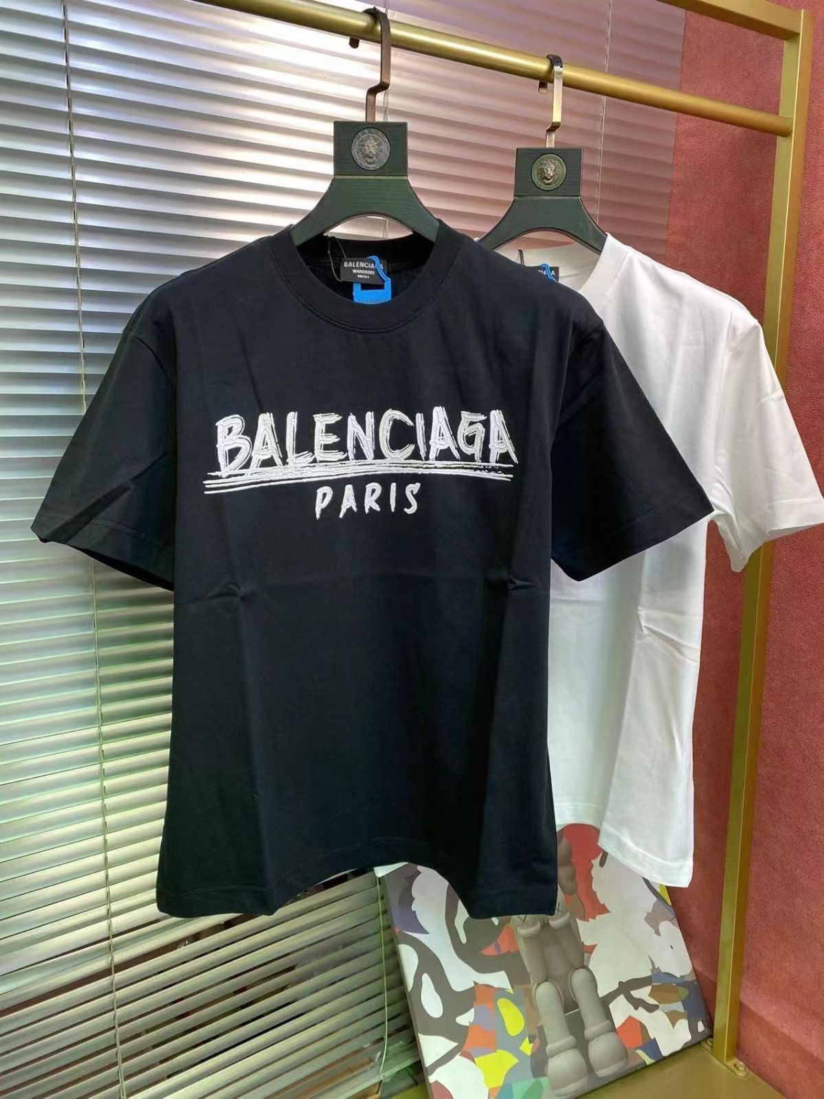 新品 BALENCIAGA バレンシアガ 半袖 Tシャツ