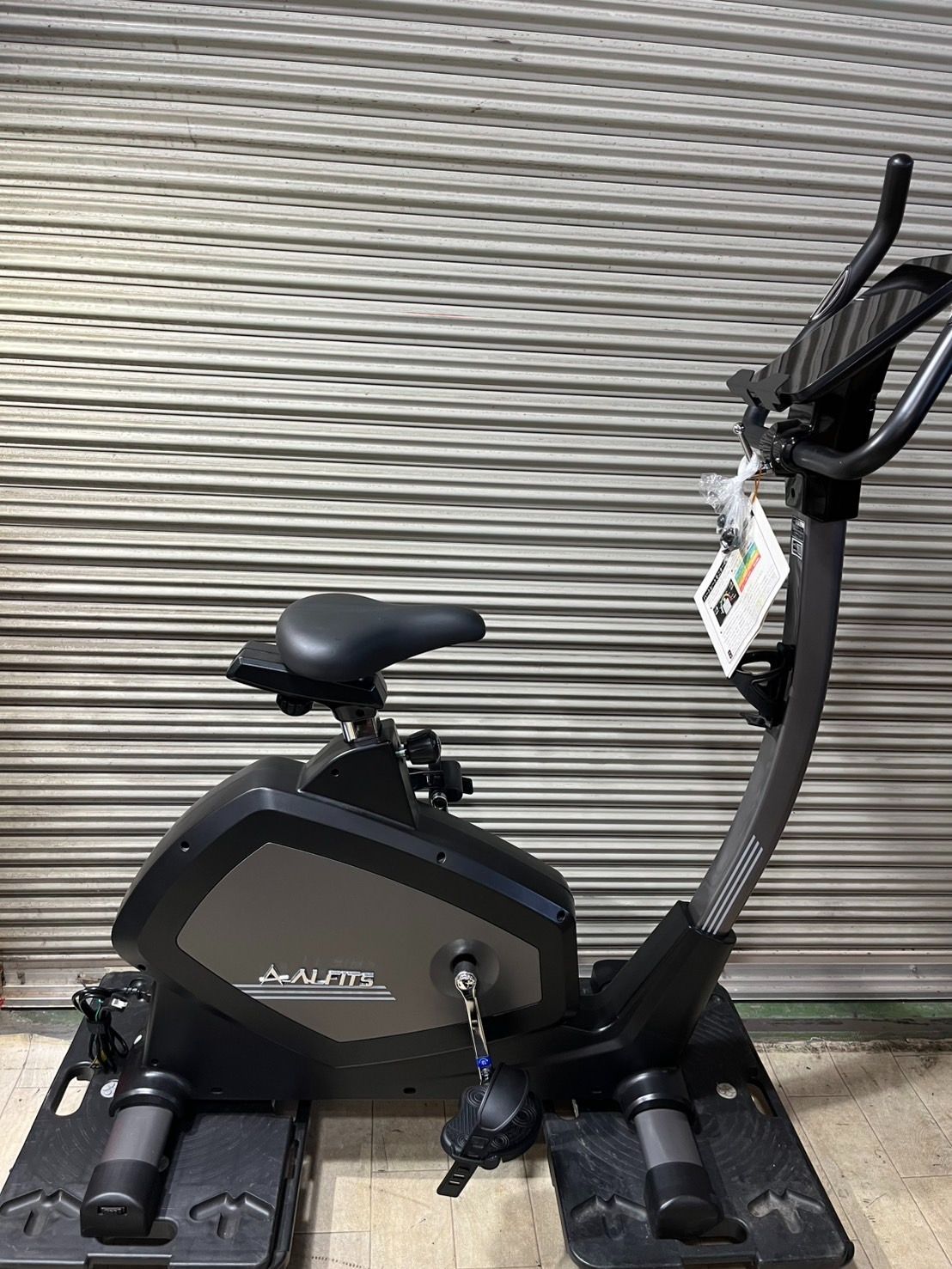 ■047■美品■アルインコ■アドバンストバイク■マット付■AFB7218■ ALINCO（アルインコ） フィットネスバイク エアロ ルームバイク