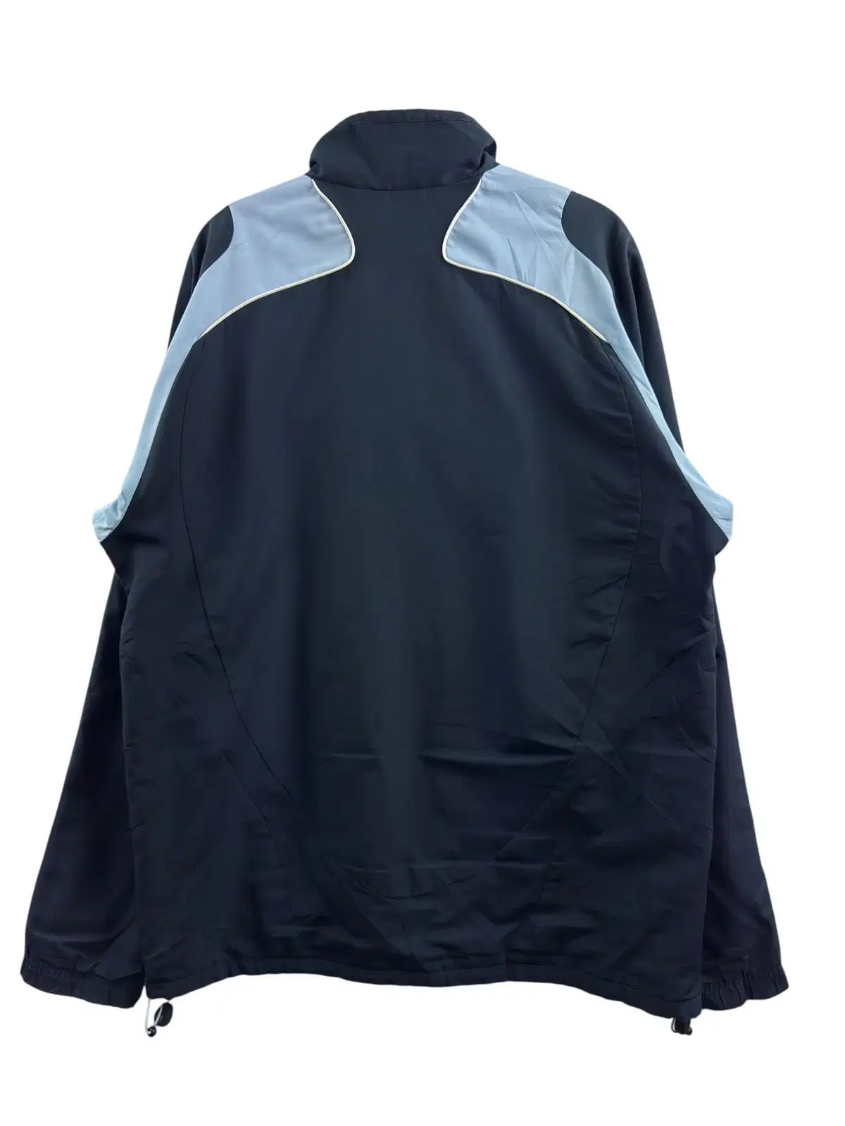 adidas アディダス