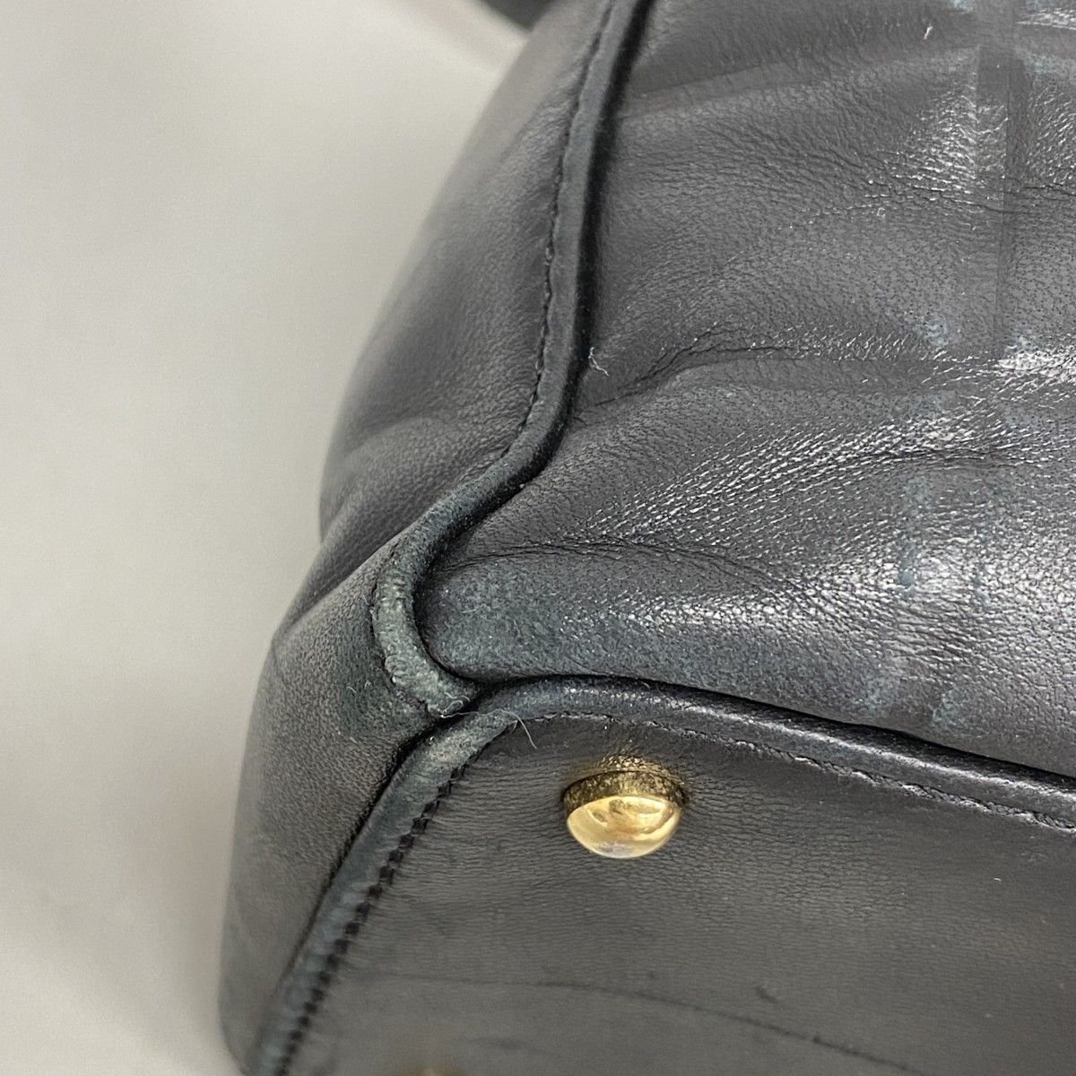 5da0055】シャネル ショルダーバッグ チョコバー ラムスキン ブラック  